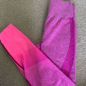 VS PINK seamless ombré workout tights size small